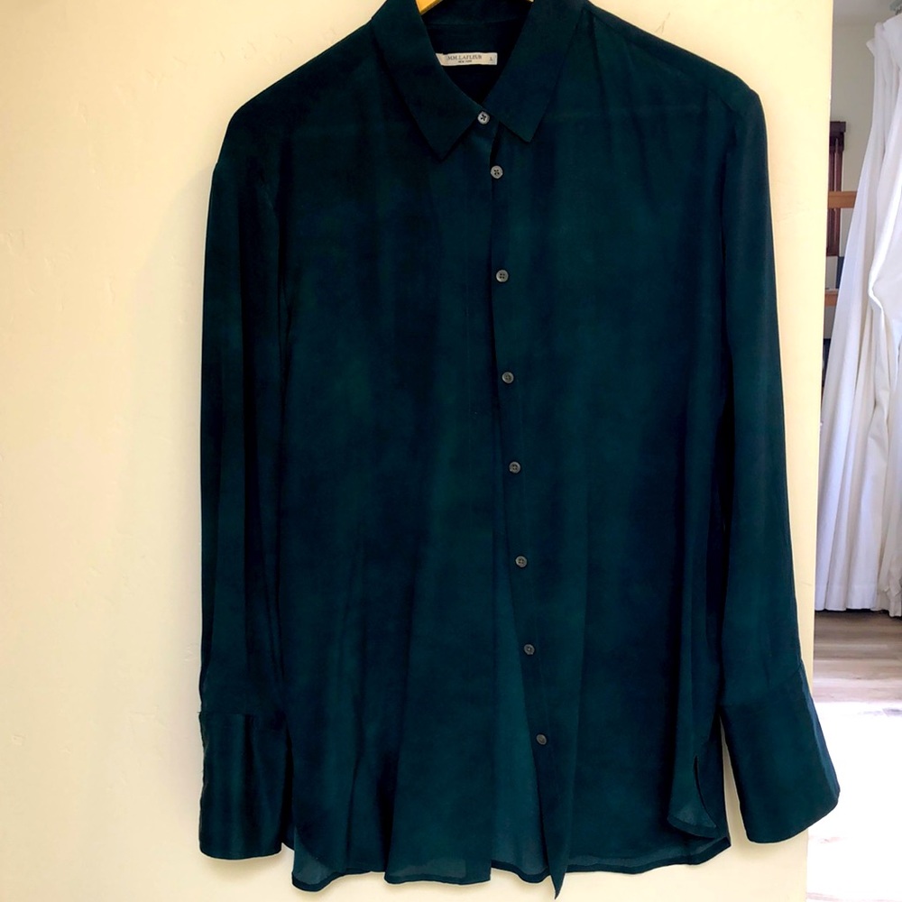 Mm LaFleur long Sleeve teal silk dres shirt.